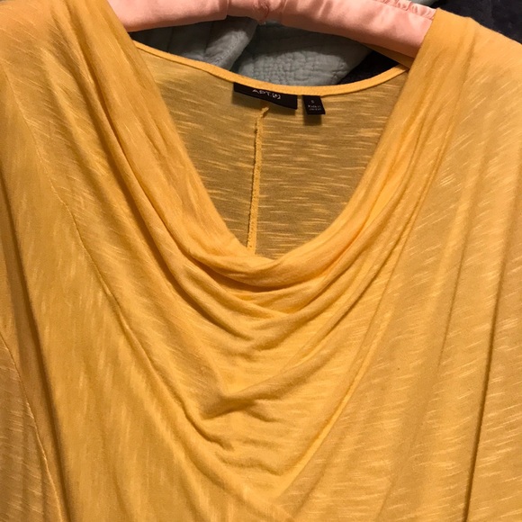 Apt 9 Yellow Dolman Top - Picture 3 of 3
